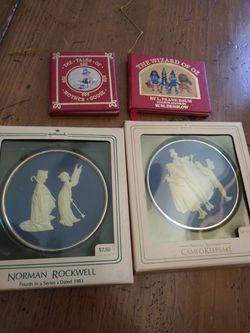 Norman rockwell christmas and mini christmas ornament books