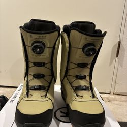 Ride Jackson Size 7 Snowboard Boots