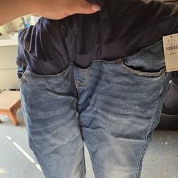 Old Navy Maternity Jeans Brand New