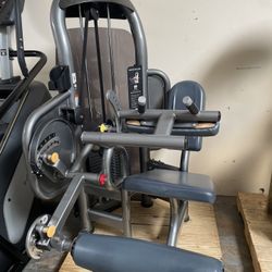 Matrix Seated Leg Curl Exercise Workout Equipment Machine