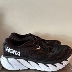 Hoka shoes women size 11