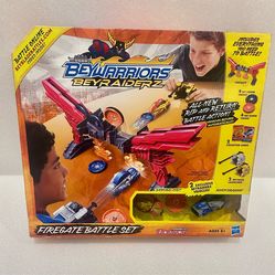 Hasbro Beyblade BeyWarriors BeyRaiderz Firegate Battle Set Playset .