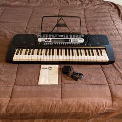 RockJam RJ 654 Electronic Keyboard for Sale in El Cajon CA