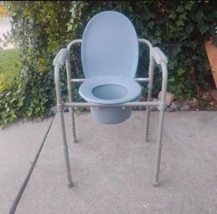 Toilet Handicap Portable