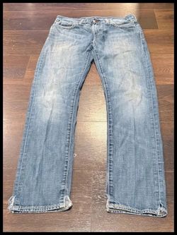Levi’s Men’s Jeans W32 L32 Medium Wash Denim 054