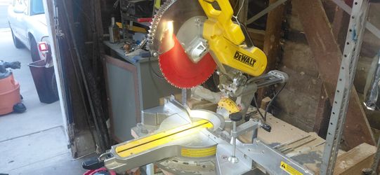 Dewalt miter saw