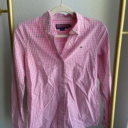 Vineyard Vines Button Up 4