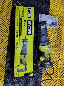 Ryobi 12 Amp Corded Reciprocating Saw (missing blade)