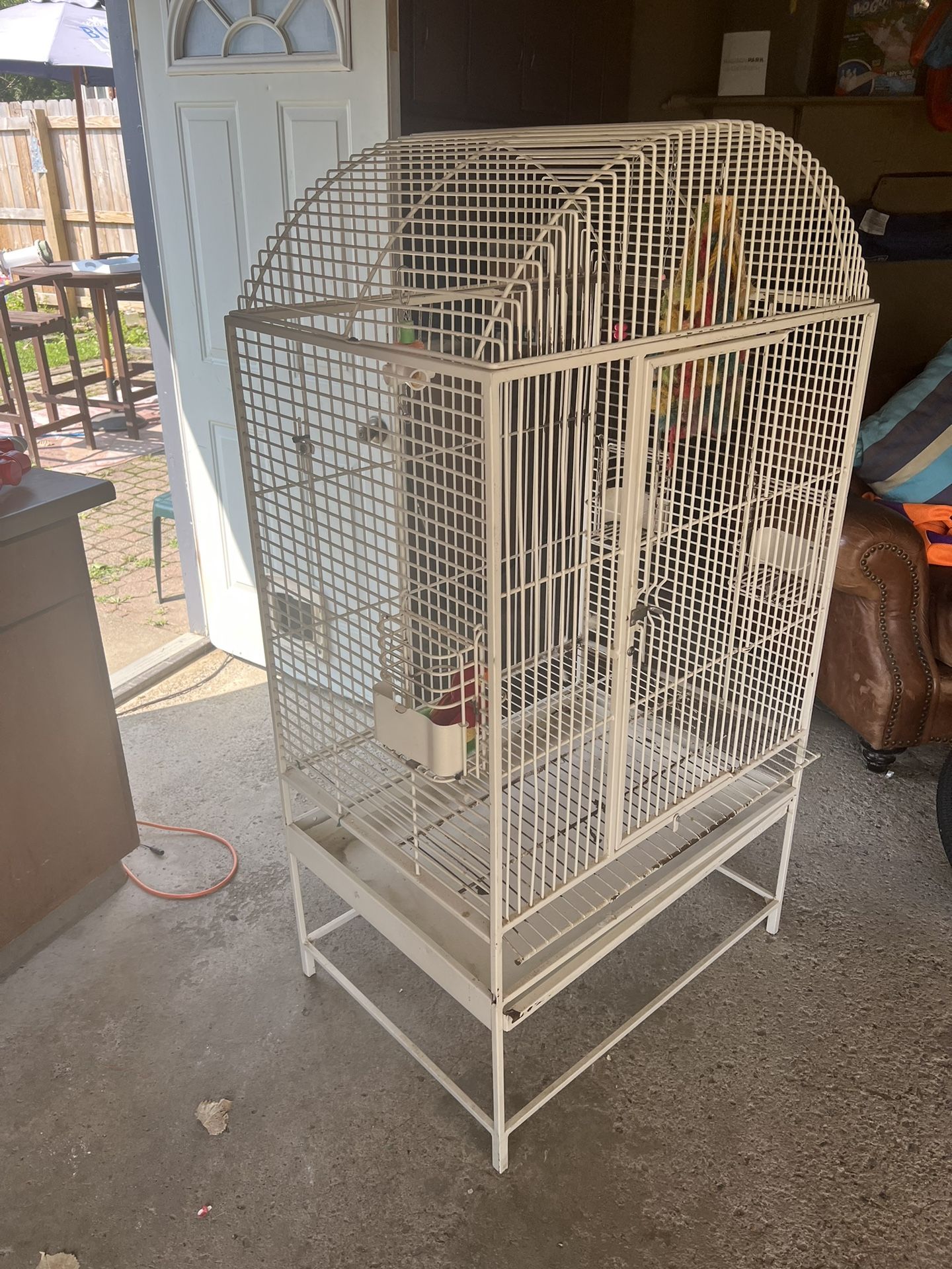 Large Bird Cage