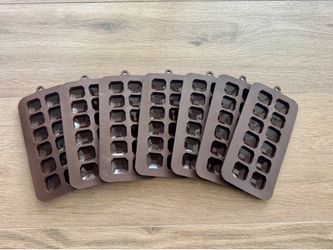 7 New silicone gem candy or ice mold.