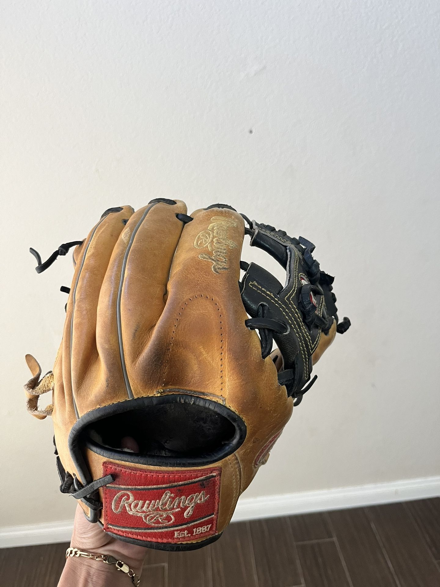 Rawlings heart of the hide