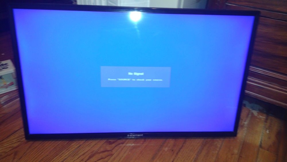 32" Element T. V
