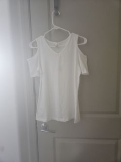 White Cold Shoulder V-Neck Top Size Small.