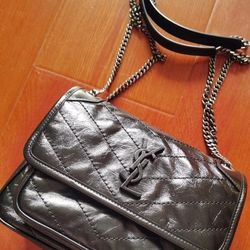 Ladies' fashion black crossbody bag