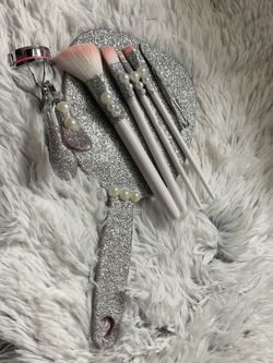 Personalized makeup set