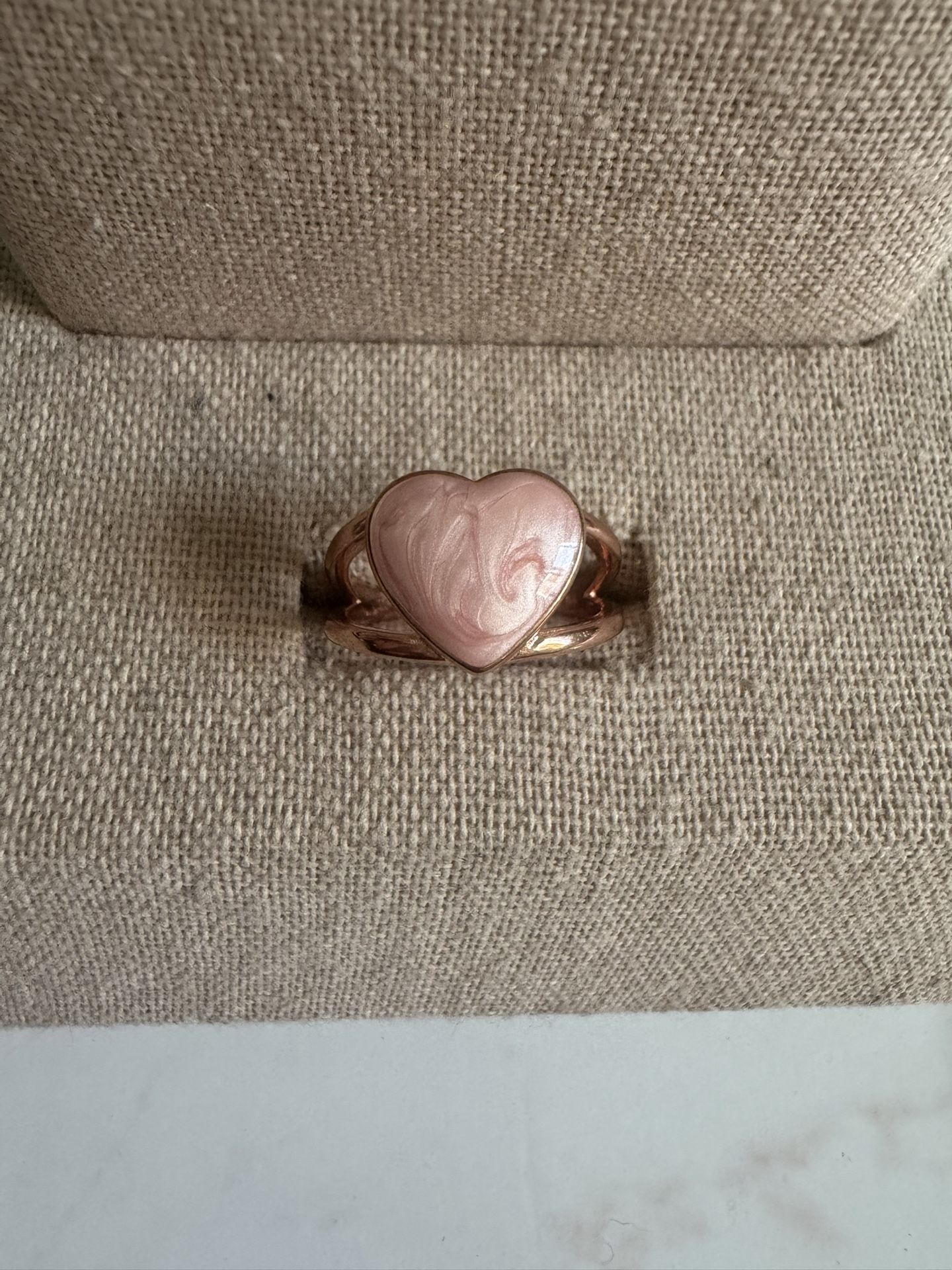 Pandora Ring 