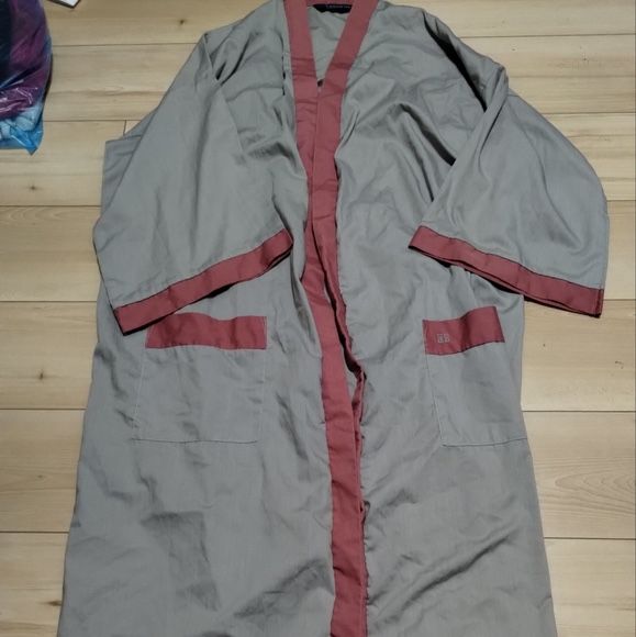 Authentic Givenchy robe long one size