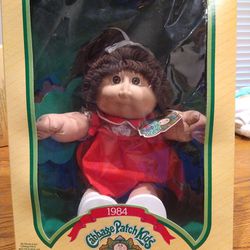 Vintage 1984 Cabbage Patch Kids Girl-Original Box
