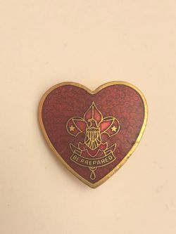 Vintage ‘be prepared’ boy scout pin
