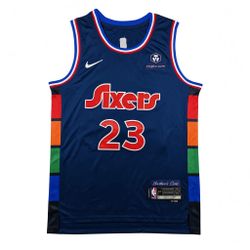 LeBron James Jersey Men’s Size XL