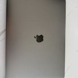 MacBook Pro Air 15