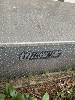 Diesel tank / toolbox