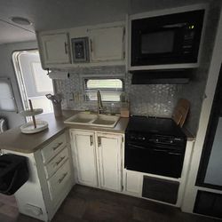 Cherokee RV Travel Trailer