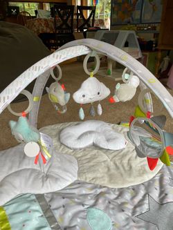 Skip Hop Silver Lining Cloud Activity Gym