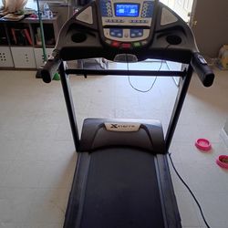 Xterra Treadmill Tr 6.4 $300