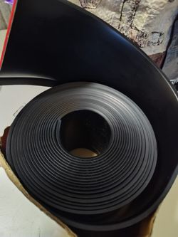 New 4in X 20ft Vinyl Trim / Molding / Baseboard 