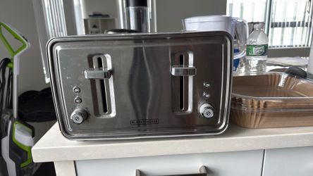 Black +decker toaster 4 slicer toaster