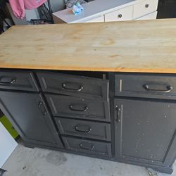 Kitchen Island