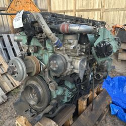 DD15 Detroit Diesel Engine
