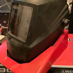 Lincoln Electric Basic Welding Helmet with a fixed shade 10 lens