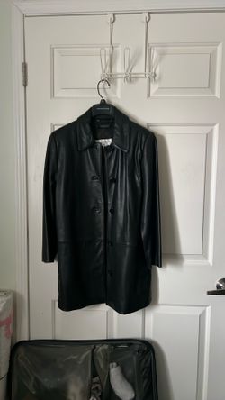 Liz Claiborne genuine Leather Jacket $50