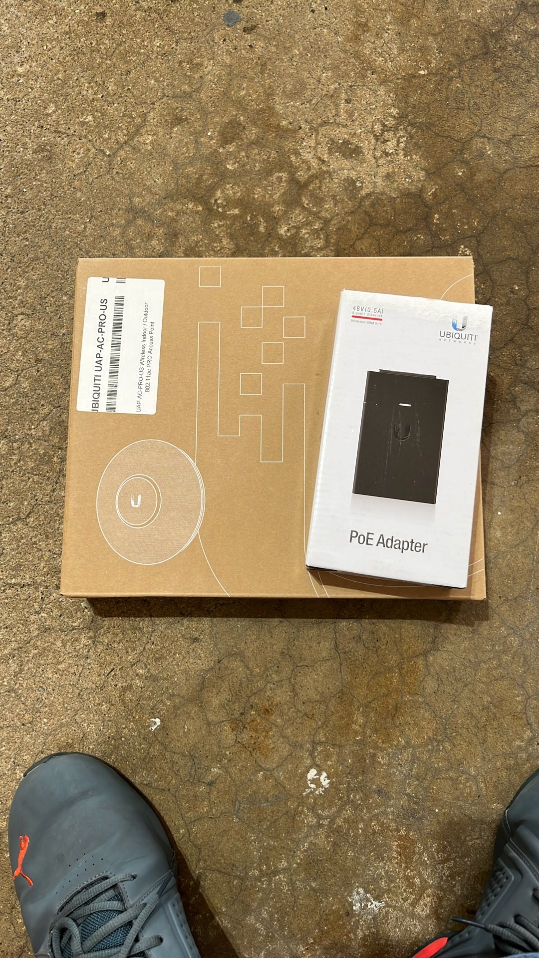 Ubiquiti Access Point - UAP-AC-PRO-US
