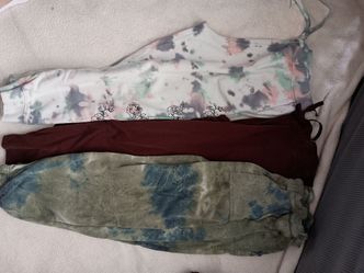 3 pairs of sweatpants