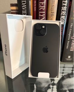 Apple iPhone 15 128GB in Black