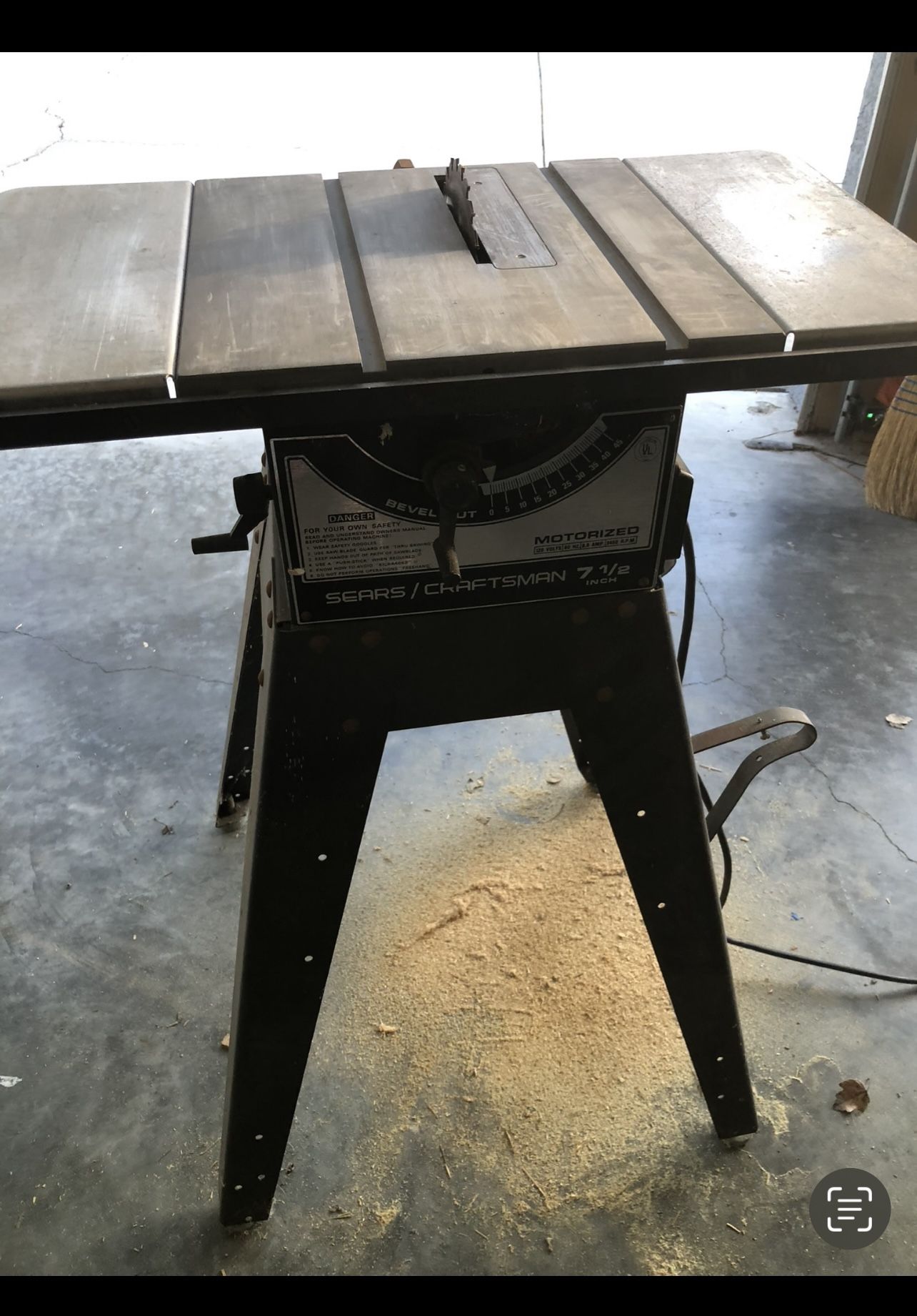 SEARS / CRAFTSMAN 7 1/2” TABLE SAW
