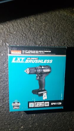 Makita 1/2 Hammer Driver Drill