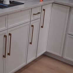 New Kitcheh Cabinets For Sale Solid Wood Soft Close Draws And Door 