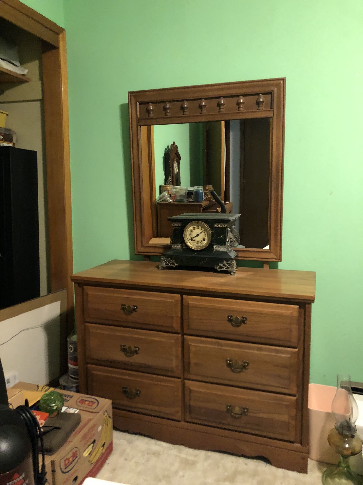 Oak Headboard, Mattresses,mirrored Dresser And Chest Of Drawers