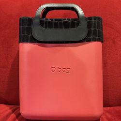 Designed OBAG Made In Italy 