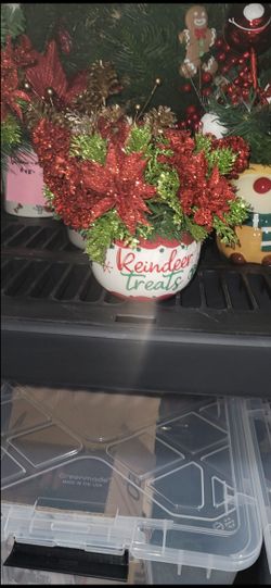 Small Christmas Reindeer Treats Artificial Floral Arrangement 