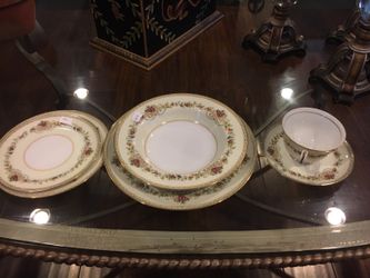 Kings Court China - KAREN Dinner Set, Japan