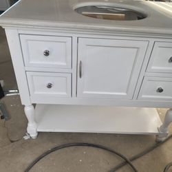 42” Bathroom Vanity
