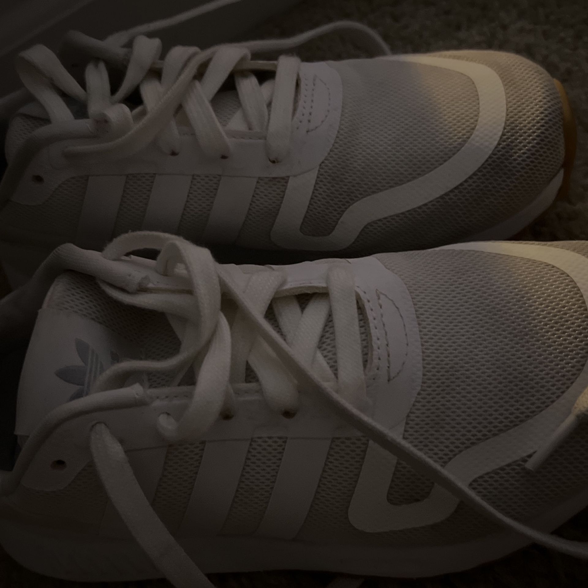 Adidas Big Kids Size 4-5