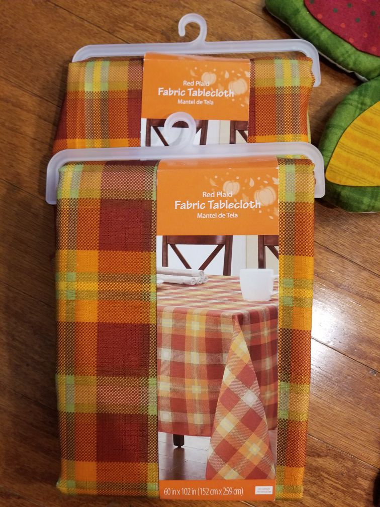 Set of 2 New Fall Harvest Fabric Tablecloth