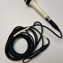 UNTESTED! Peavey White Dynamic Cardioid Microphone