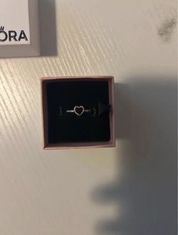 Pandora Ring 